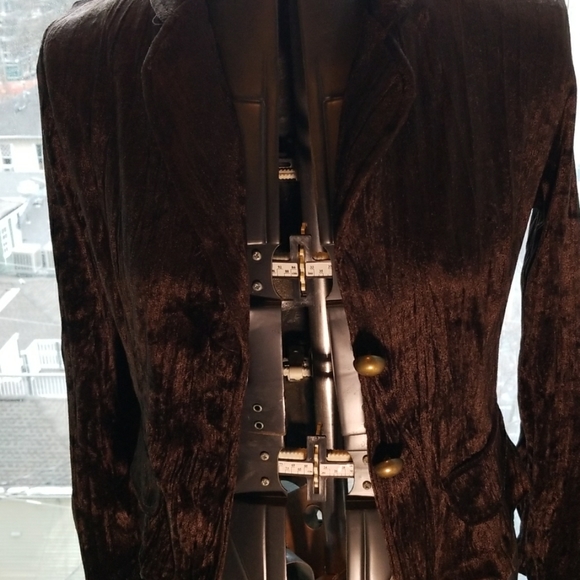 Jacket - Picture 4 of 4